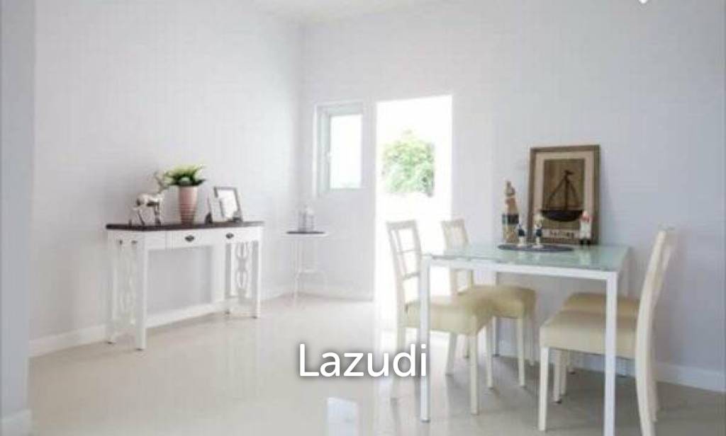 NICE BREEZE 9 ( OFF PLAN ) : Colonial Style 2 Bed Villa