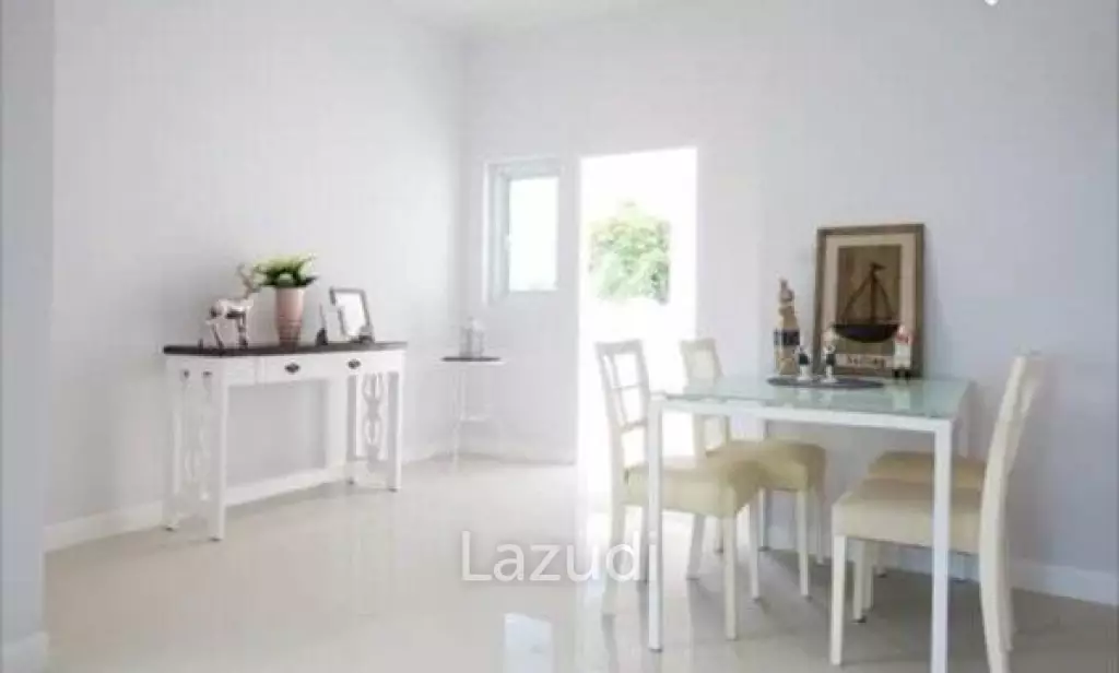 NICE BREEZE 9 ( OFF PLAN ) : Colonial Style 2 Bed Villa