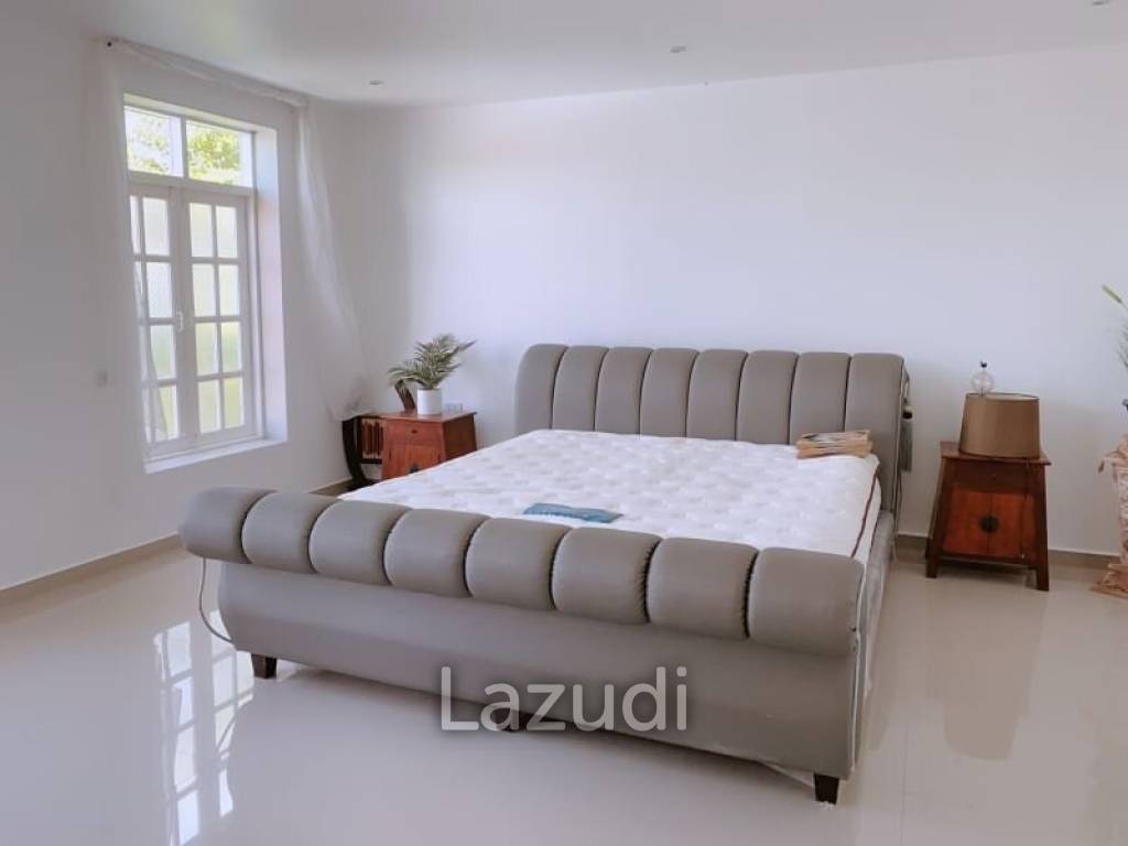 Pool Villa for Sale at Temple lake Village