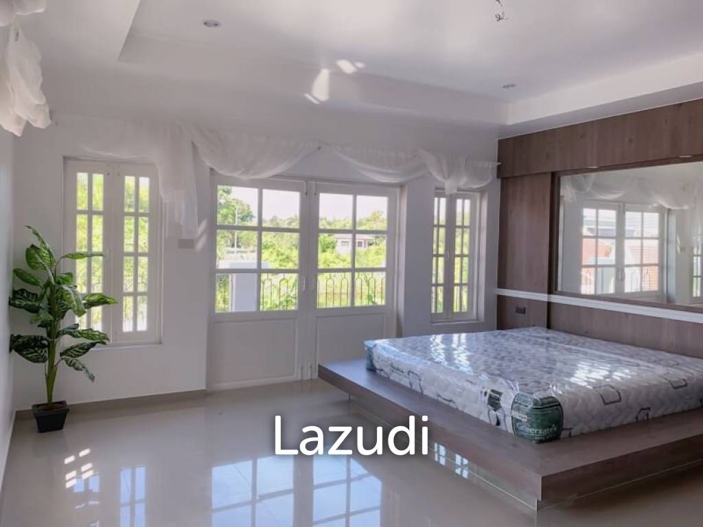 Pool Villa for Sale at Temple lake Village