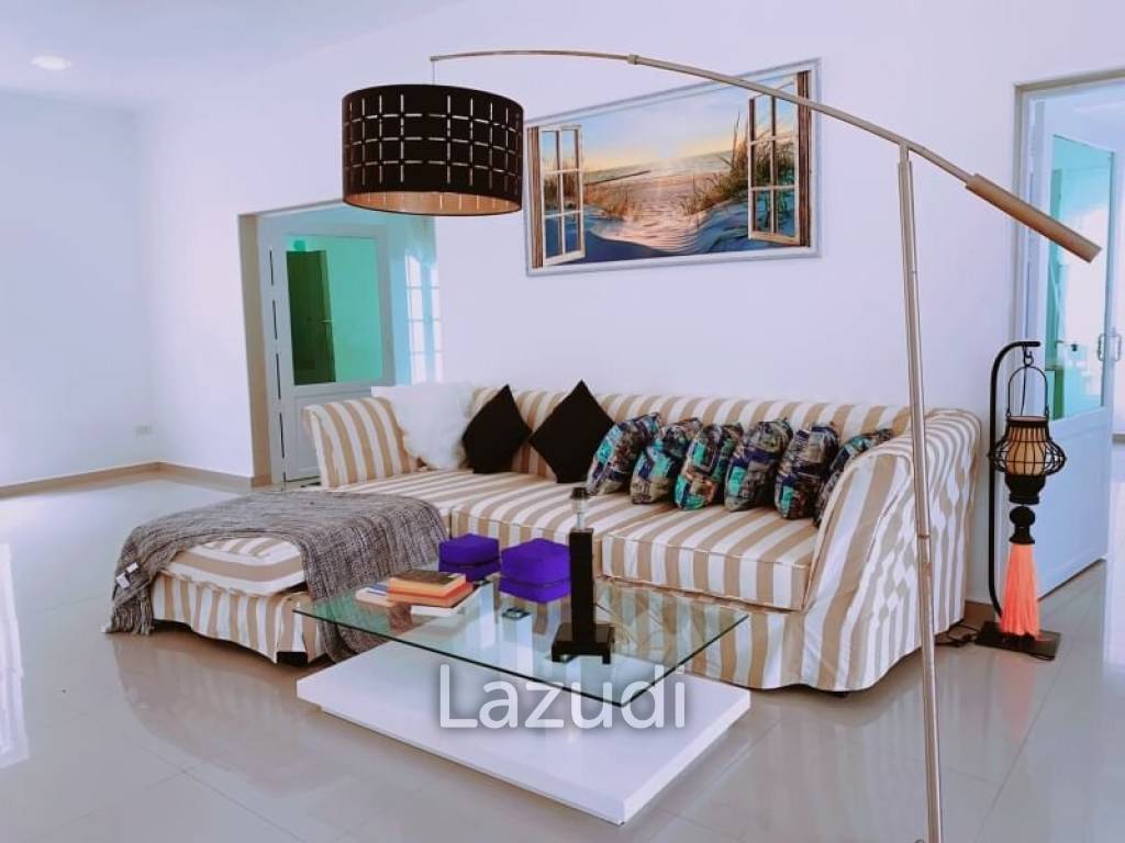 Pool Villa for Sale at Temple lake Village