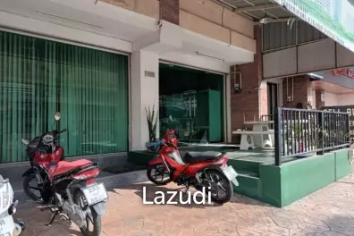 Building for Sale in Pattaya Klang