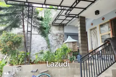 Rumah Dijual Murah di Serpong Dekat PEMKOT Tangerang Selatan, Pasar Modern BSD City, Stasiun Rawa Buntu, Tol BSD