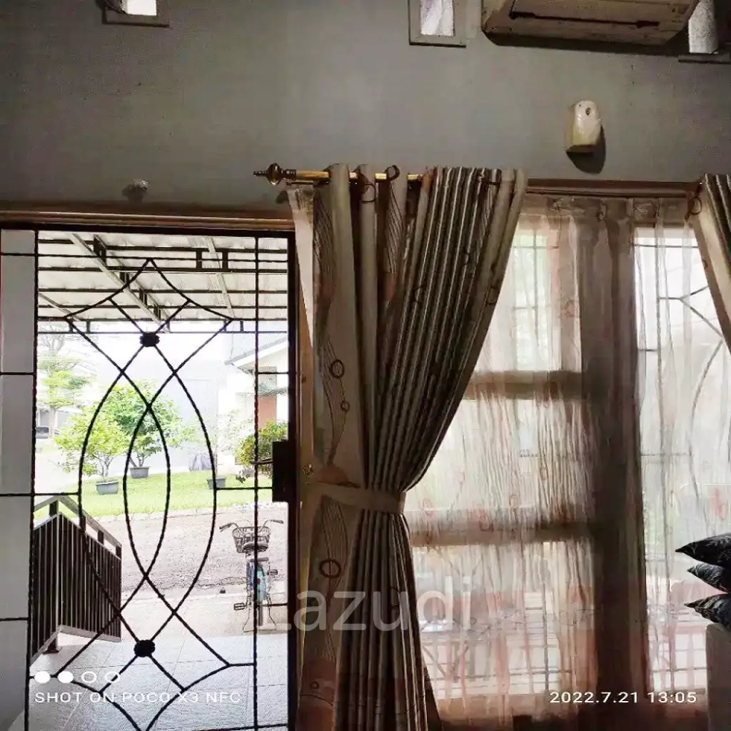 Rumah Dijual Murah di Serpong Dekat PEMKOT Tangerang Selatan, Pasar Modern BSD City, Stasiun Rawa Buntu, Tol BSD