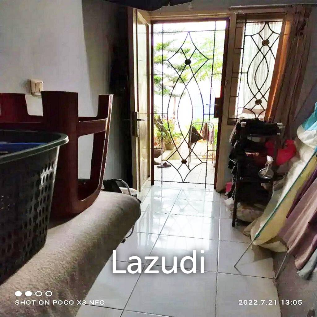 Rumah Dijual Murah di Serpong Dekat PEMKOT Tangerang Selatan, Pasar Modern BSD City, Stasiun Rawa Buntu, Tol BSD