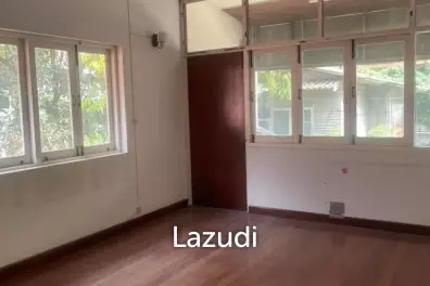 6 Bedroom 4 Bathroom Land With Structure For Sale