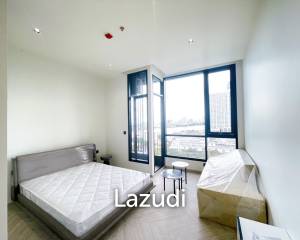 Studio 25 SQ.M Chapter Charoennakhorn-Riverside