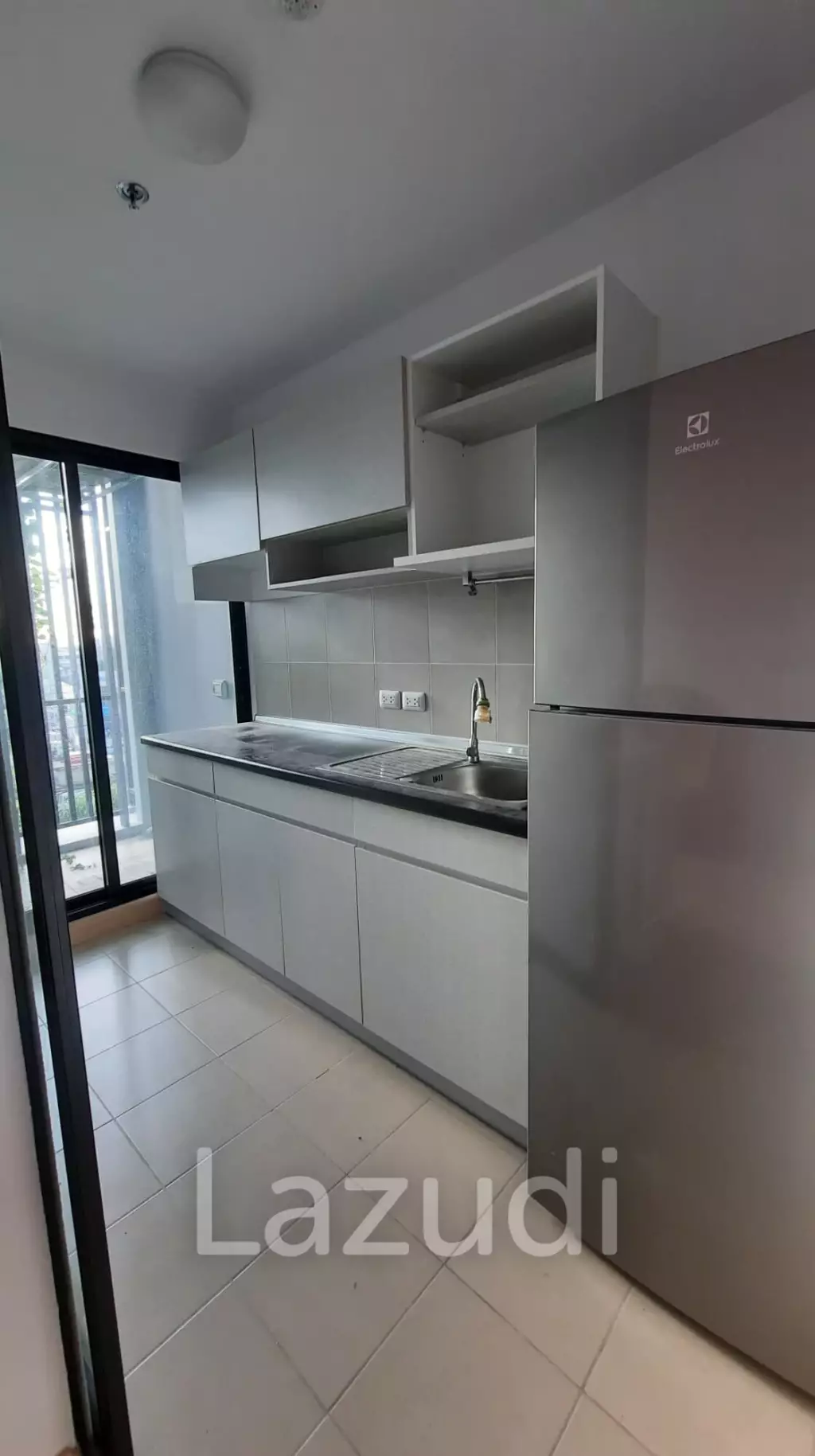 2 bed 2 bath 63 SQ.M Supalai Loft @Talat Phlu