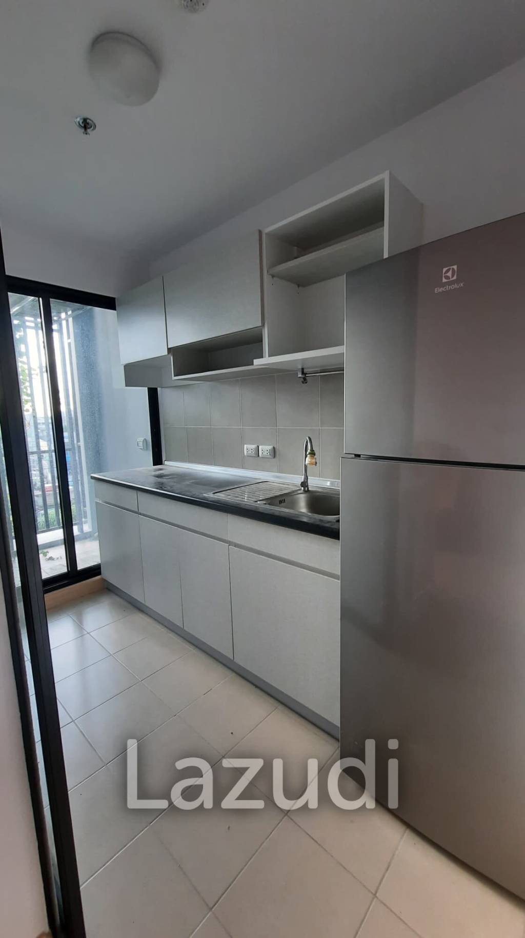 2 bed 2 bath 63 SQ.M Supalai Loft @Talat Phlu