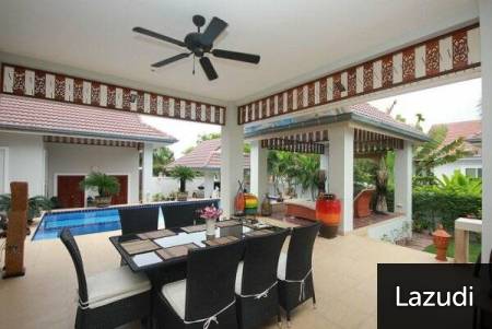 SMART HOUSE RESORT: 4 Bed Pool Villa