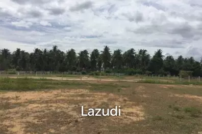 Land for Sale in Dolphin Bay