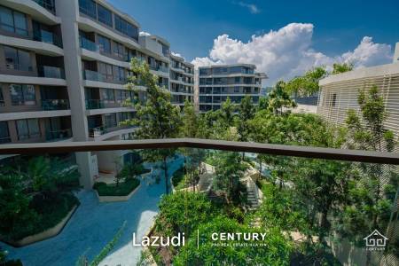 Luxurious 2 bed condo beachfront