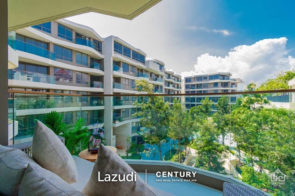 Luxurious 2 bed condo beachfront