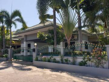 House for Rent at Pornthep Village 3