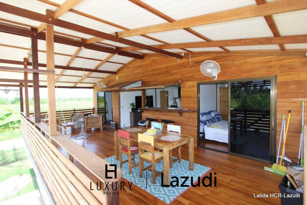 Countryside Thai and Western style house on stilt with open view